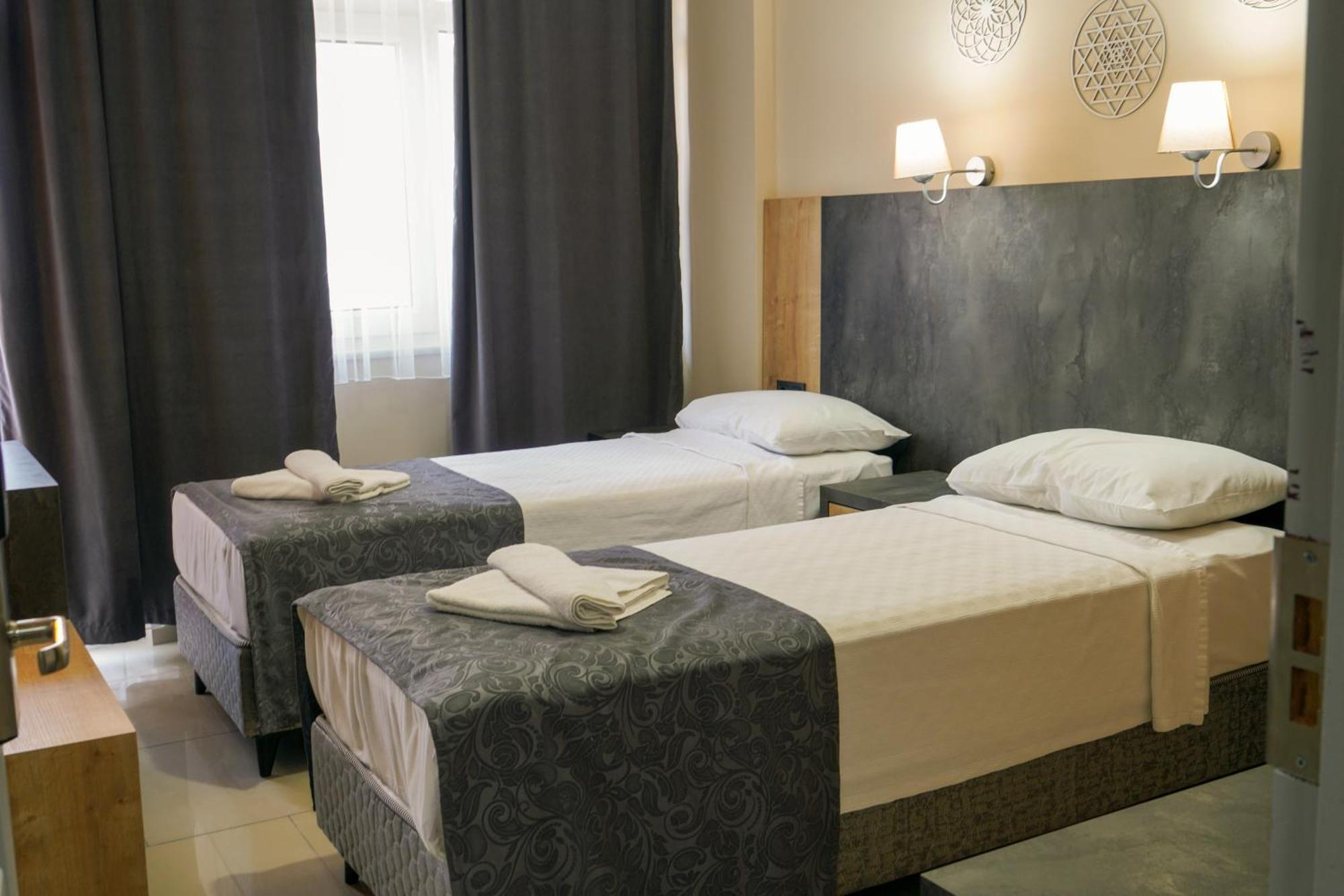 Anna Queen Hotel Аланя Екстериор снимка
