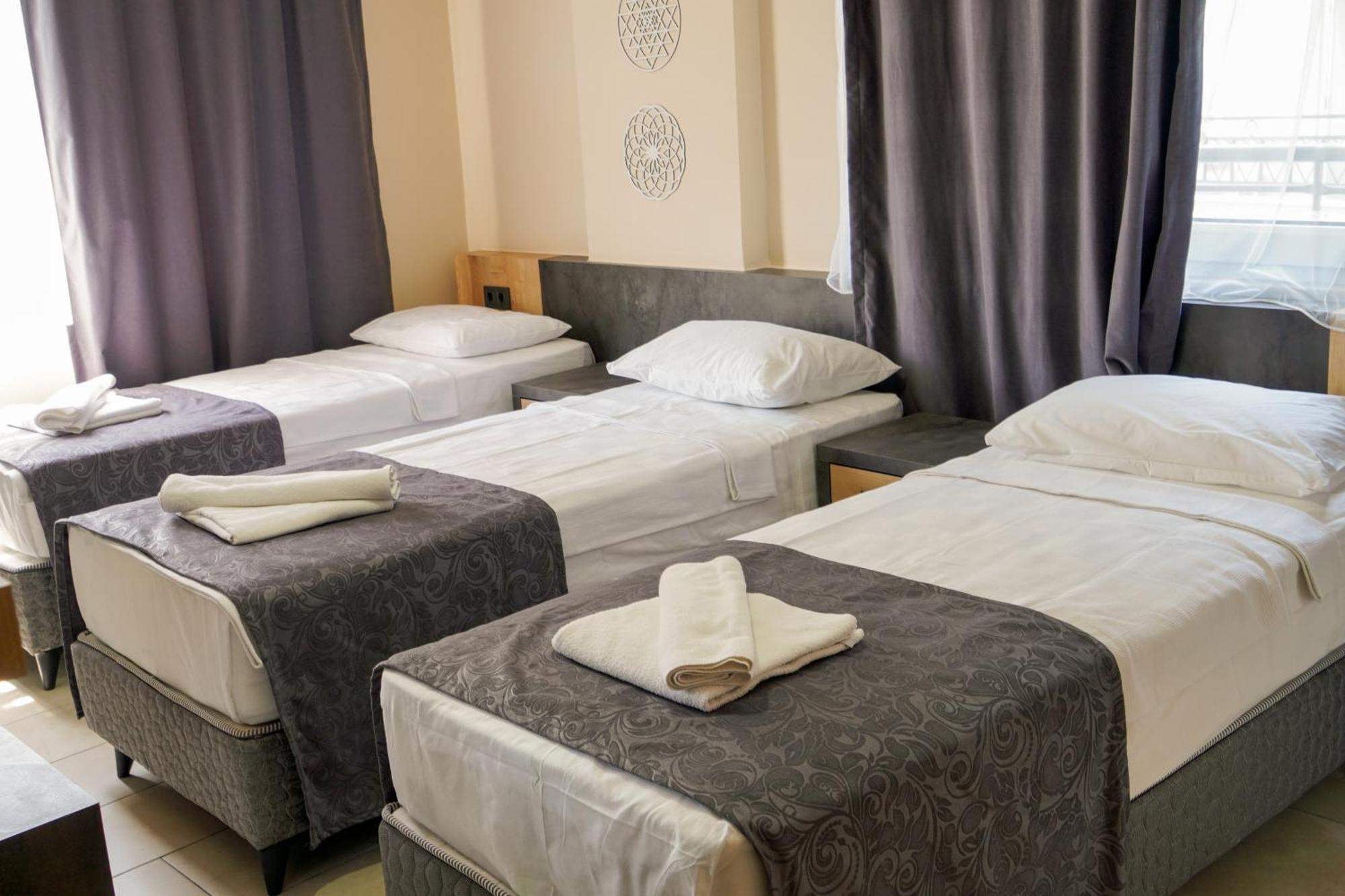 Anna Queen Hotel Аланя Екстериор снимка