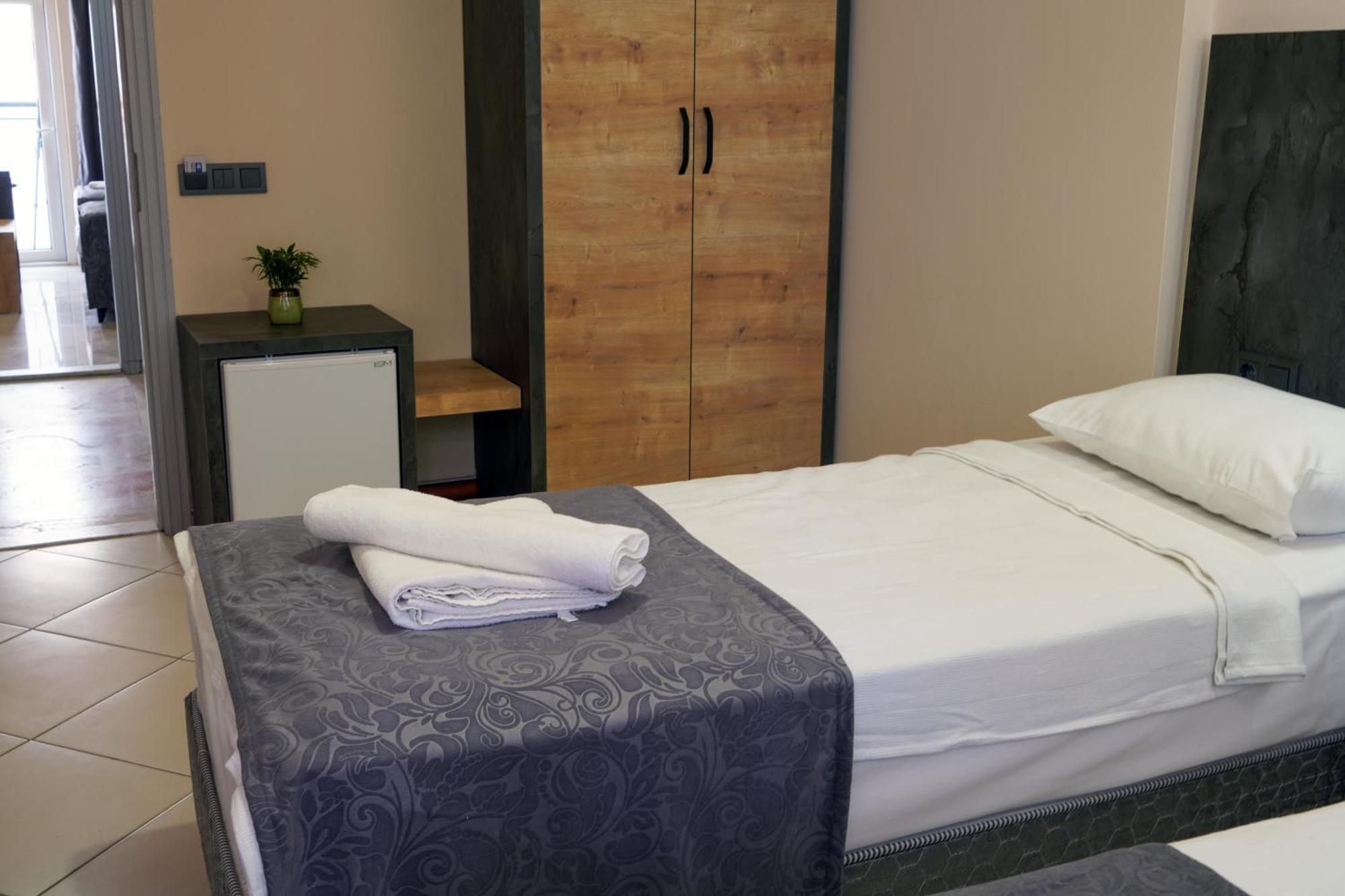 Anna Queen Hotel Аланя Екстериор снимка